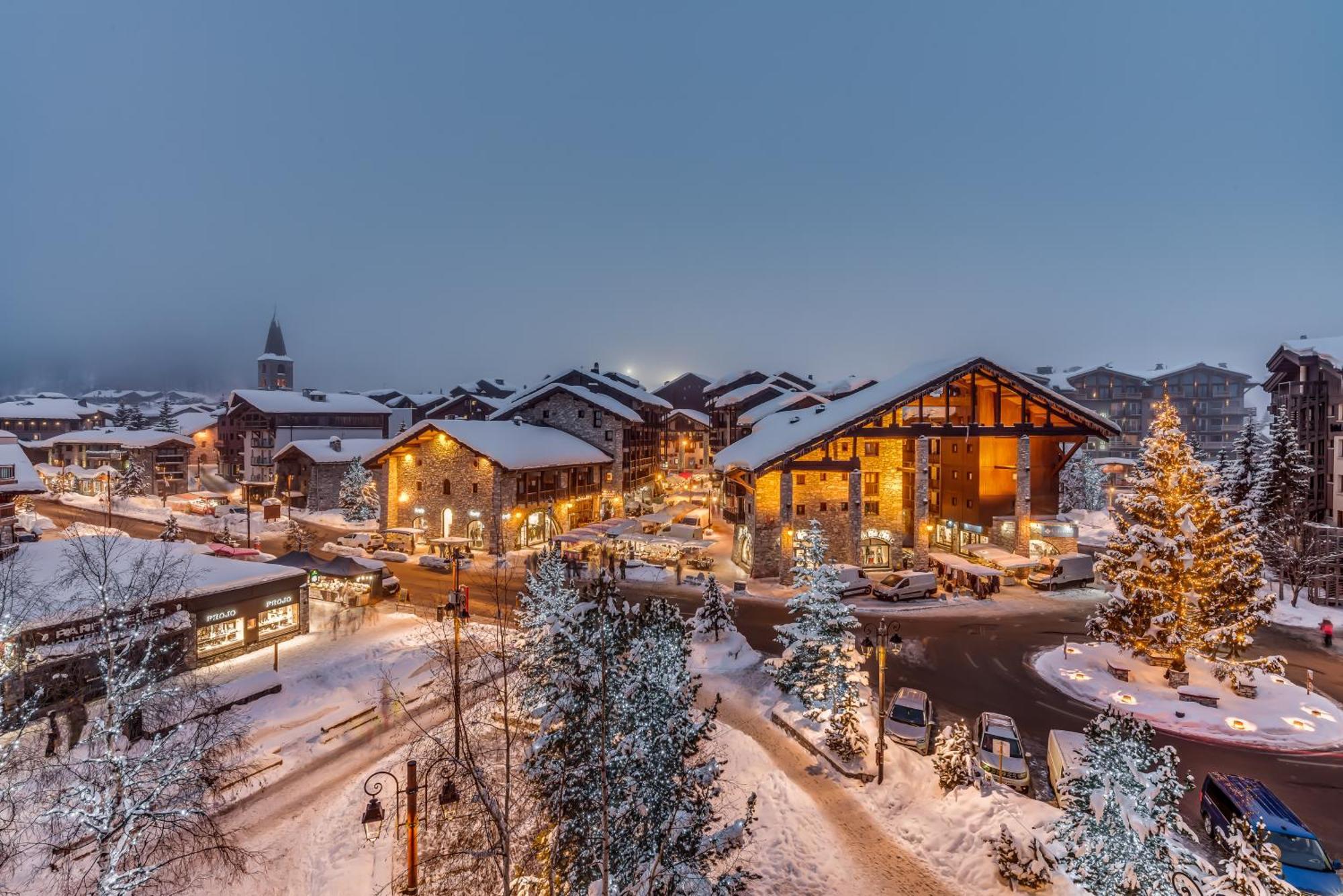 Hotel & Spa Le Val D'Isere エクステリア 写真