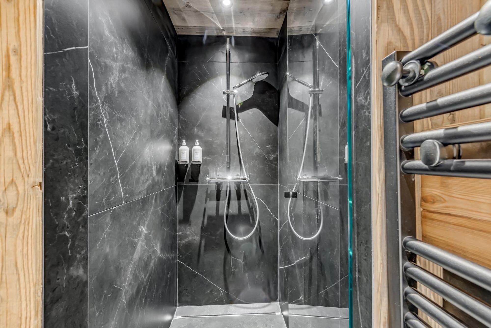 Hotel & Spa Le Val D'Isere エクステリア 写真